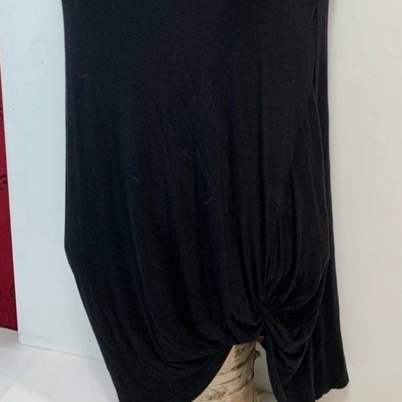 NWT Emerald Tuck and Stroll Tank - Picture 5 of 6